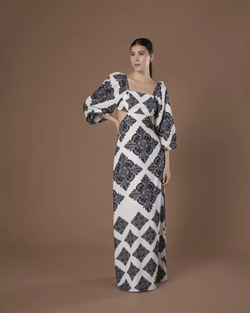 0222 - Chandelier - Leonor Rincon - Blanco Rombos negros