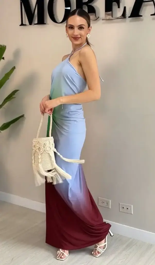 0613 - Cuello bablyblue, verde y vinotinto Baobab