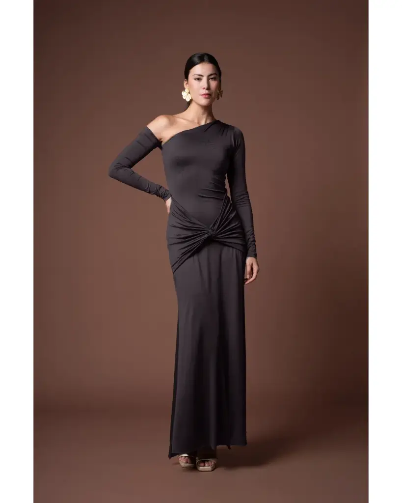 0685 - Negro mangas strech - Eleonor