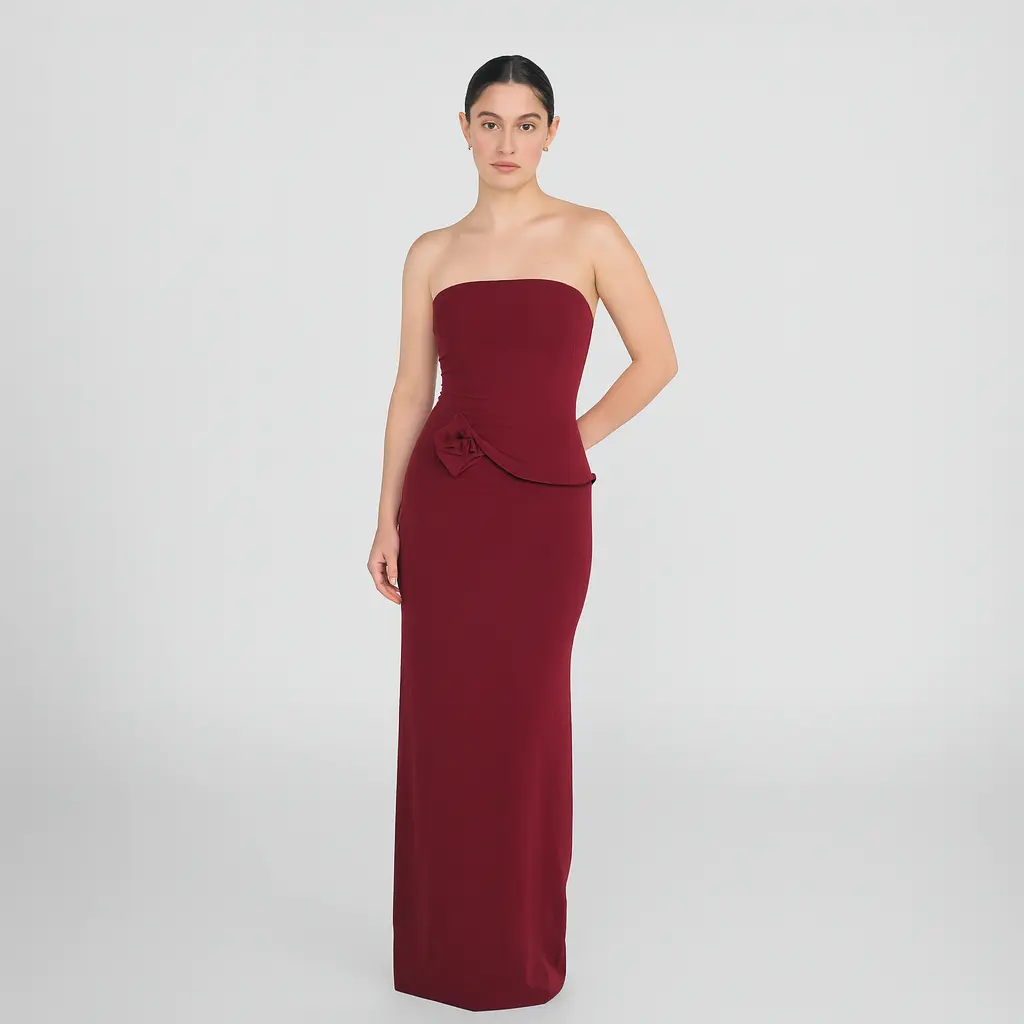 0444 - Strapless vino flor cintura - Maygel Coronel