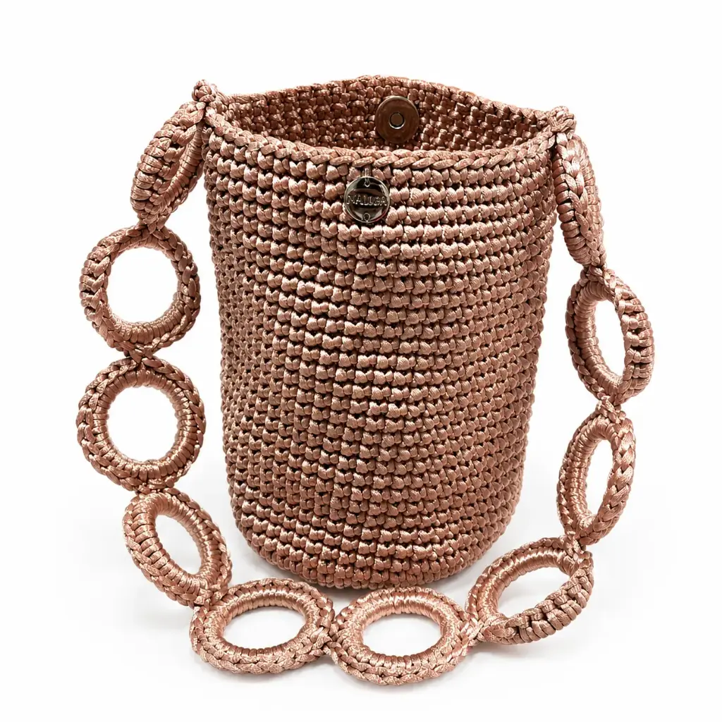 0851- Cartera tejida oro rosa aros