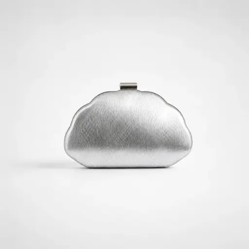 0834 - Cartera plateada concha