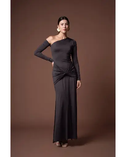 0685 - Negro mangas strech - Eleonor